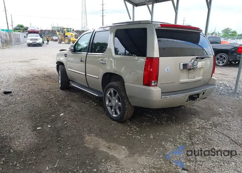 2007 Cadillac Escalade Standard from USA, damaged, VIN 1GYFK63847R270213